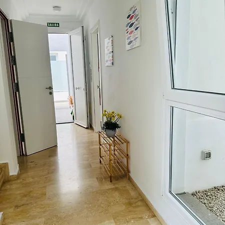 Royal Modern * Costa Adeje (Tenerife)